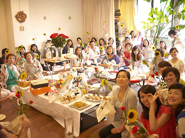 ���s���K�@25���N�L�O�p�[�e�B